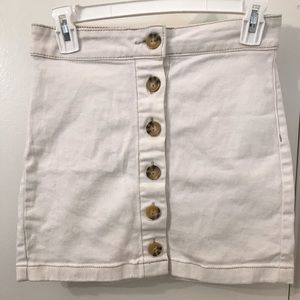 Forever 21 Whit skirt